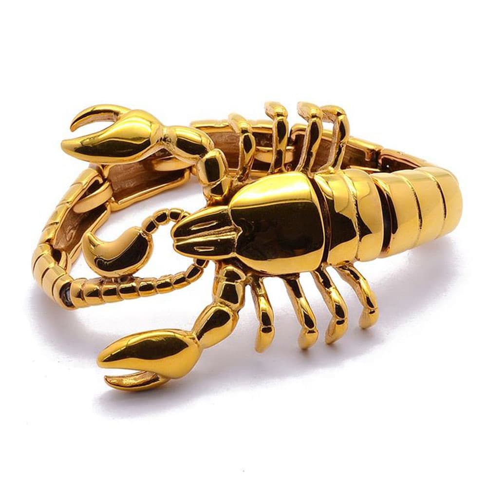 Luxurious mirror-polished gold-plated 316L stainless steel men's scorpion link bracelet for hip-hop streetwear.