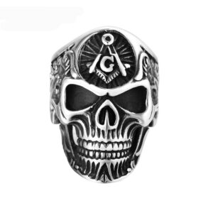 Front view of a men's gothic 316L stainless steel Masonic skull ring featuring the Freemason Square and Compass symbol on the forehead with an oxidized silver finish.